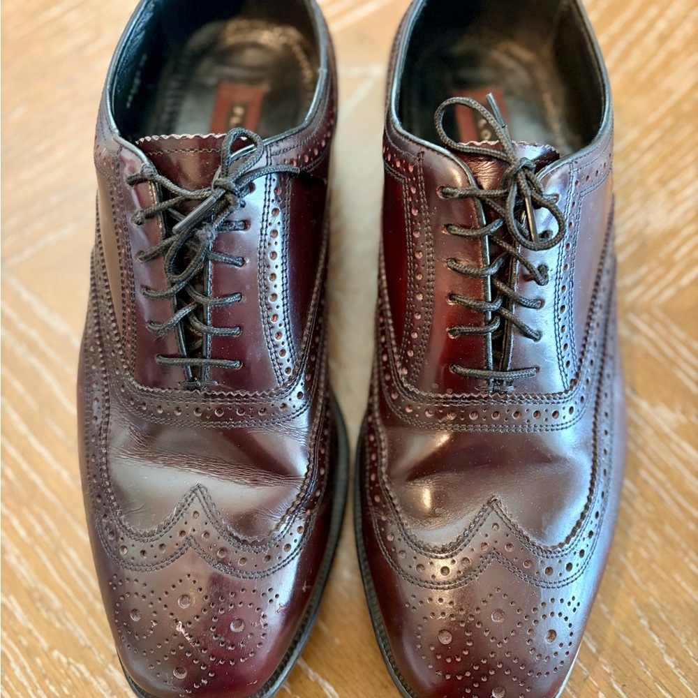 Florsheim Men's Burgundy Leather Wingtip Oxfords
